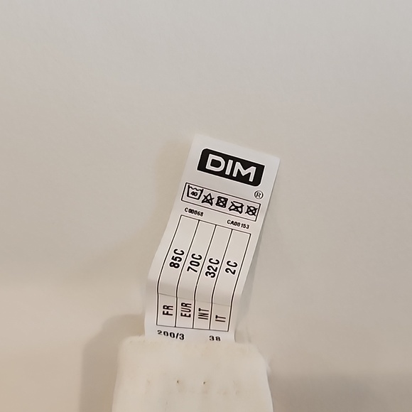 NWT DIM lace triangle soft bra 32C - Picture 5 of 6